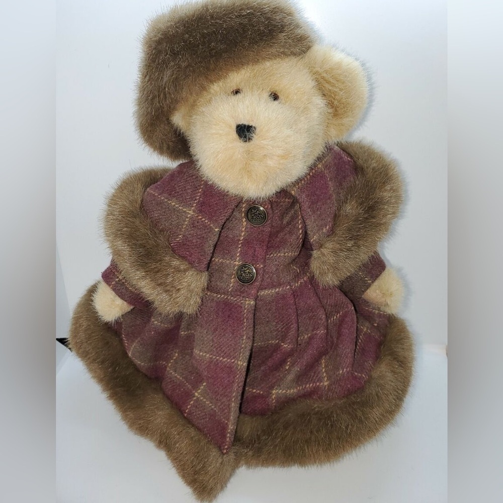 Vintage  12" Boyds Bear with Fur Trimmed Coat T24